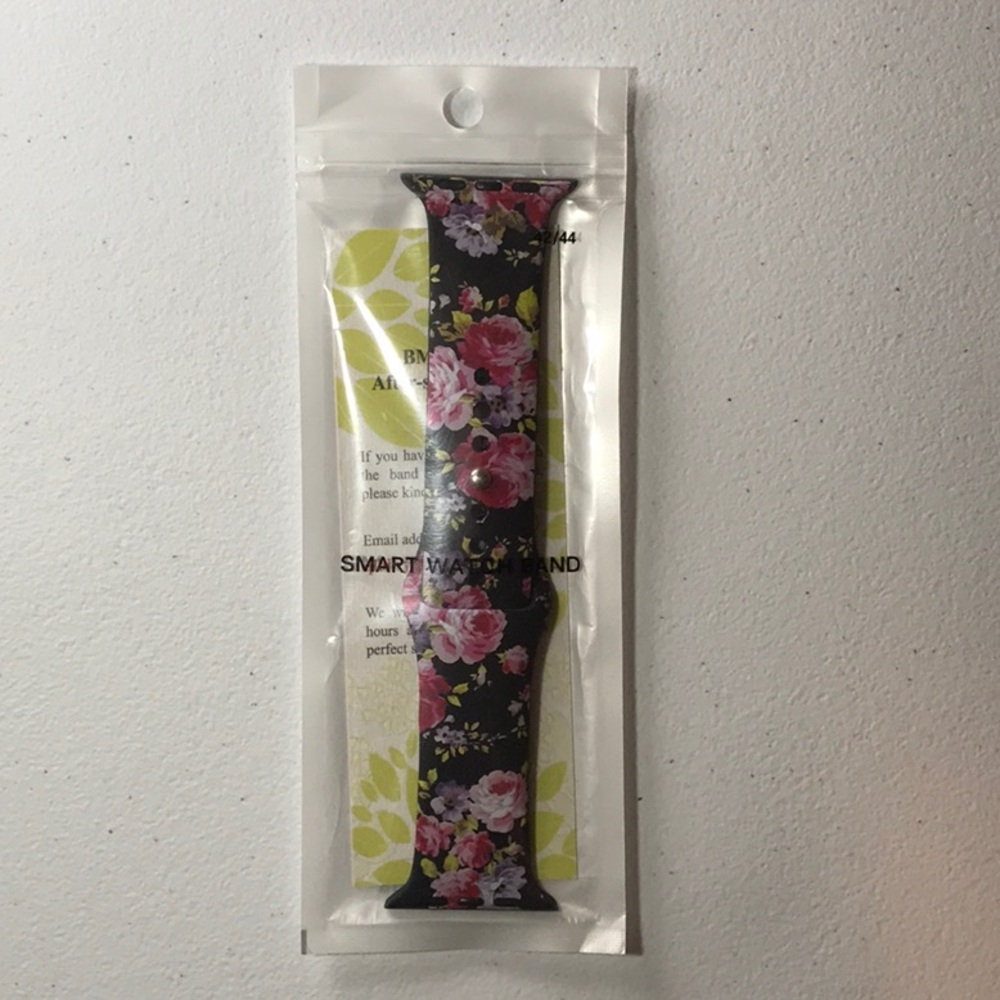NWT Floral 42mm/44mm Apple Watch Band